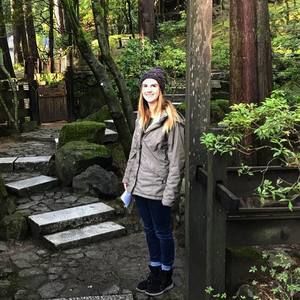 Meet your Posher, Brooke